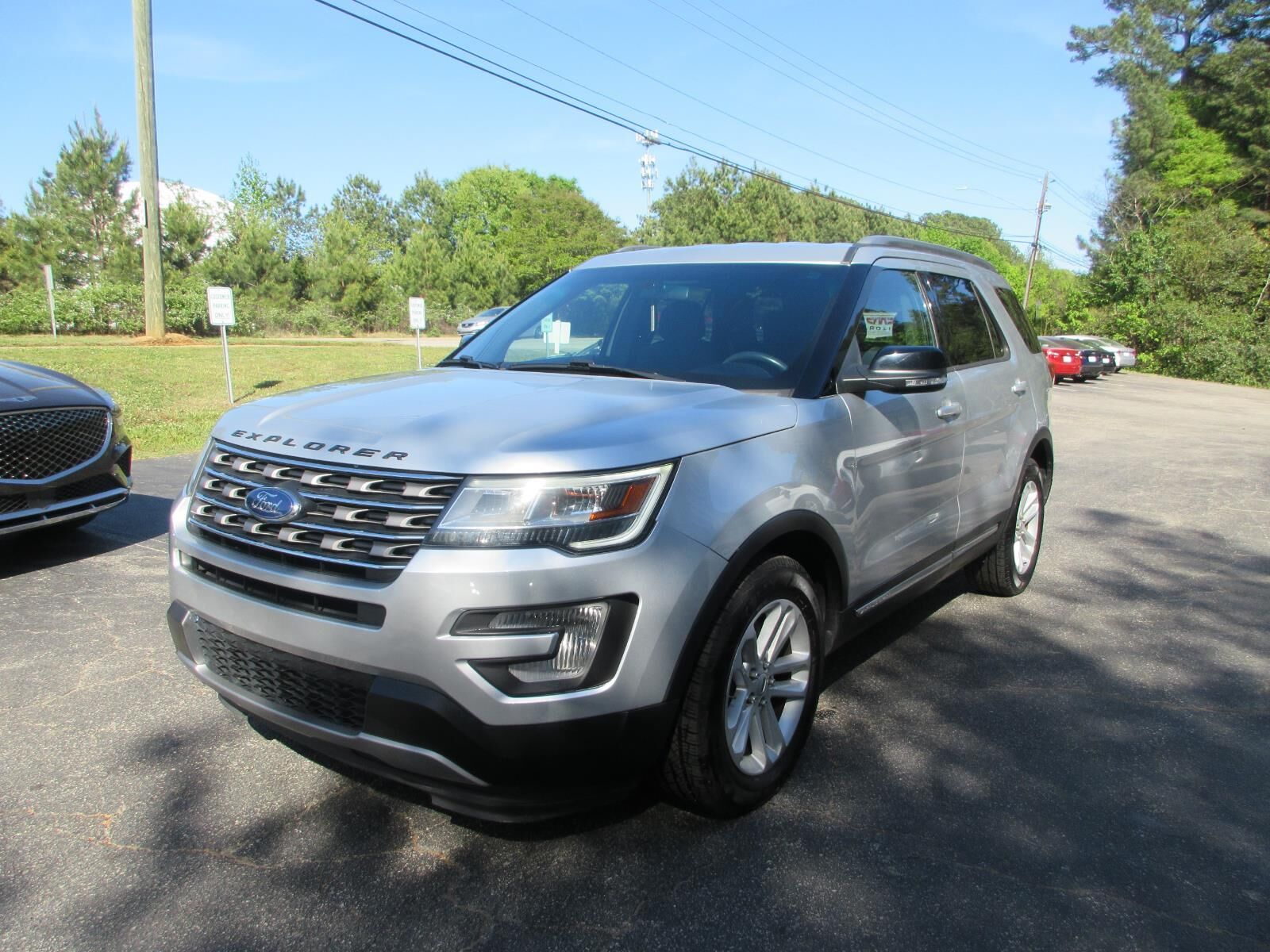 2017 FORD Explorer