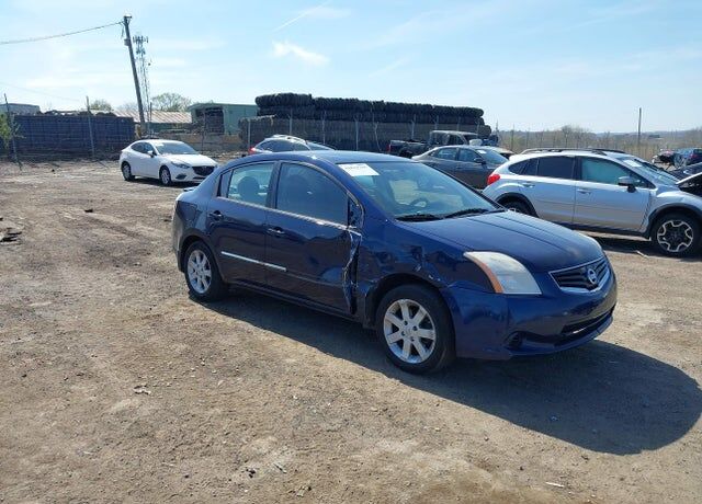2012 NISSAN Sentra