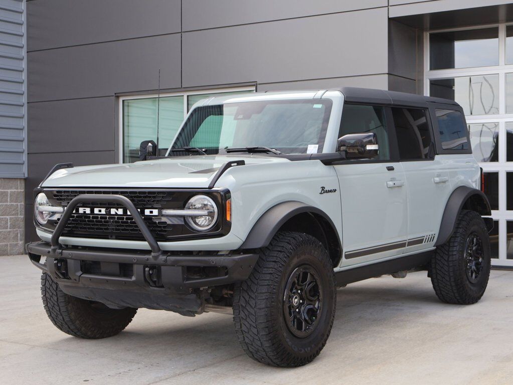 2021 FORD Bronco