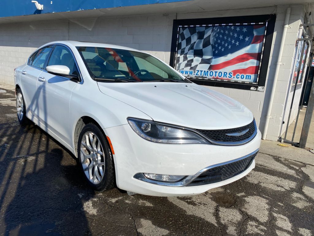 2015 CHRYSLER 200