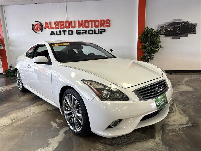 2014 INFINITI Q60