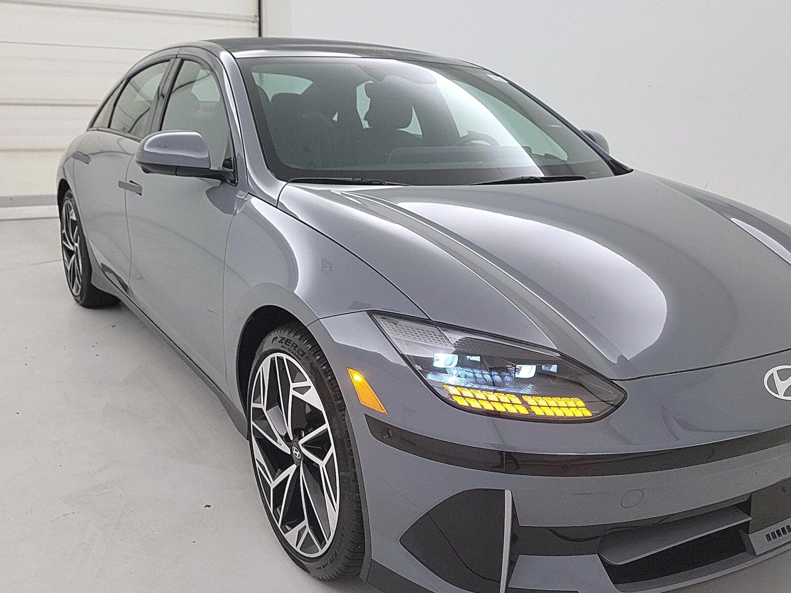 2024 HYUNDAI Ioniq 6