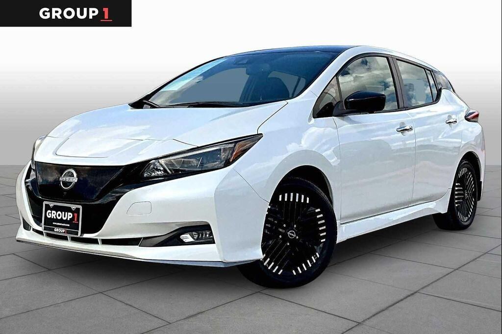 2024 NISSAN Leaf