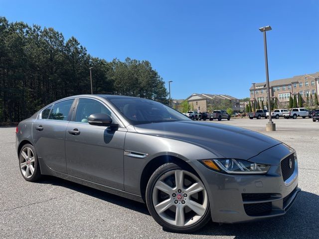 2017 JAGUAR XE