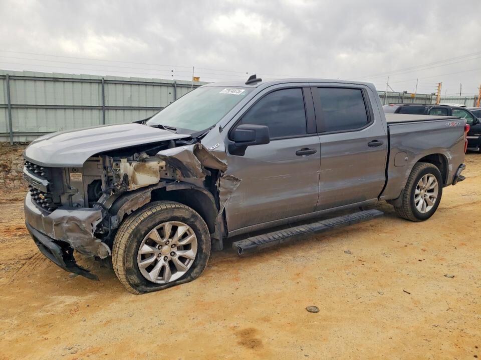2021 CHEVROLET Silverado
