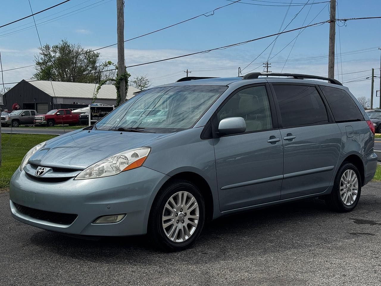 2010 TOYOTA Sienna