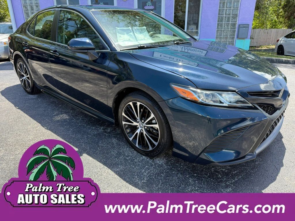 2018 TOYOTA Camry