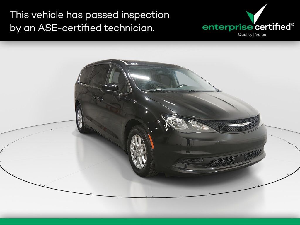 2022 CHRYSLER Voyager