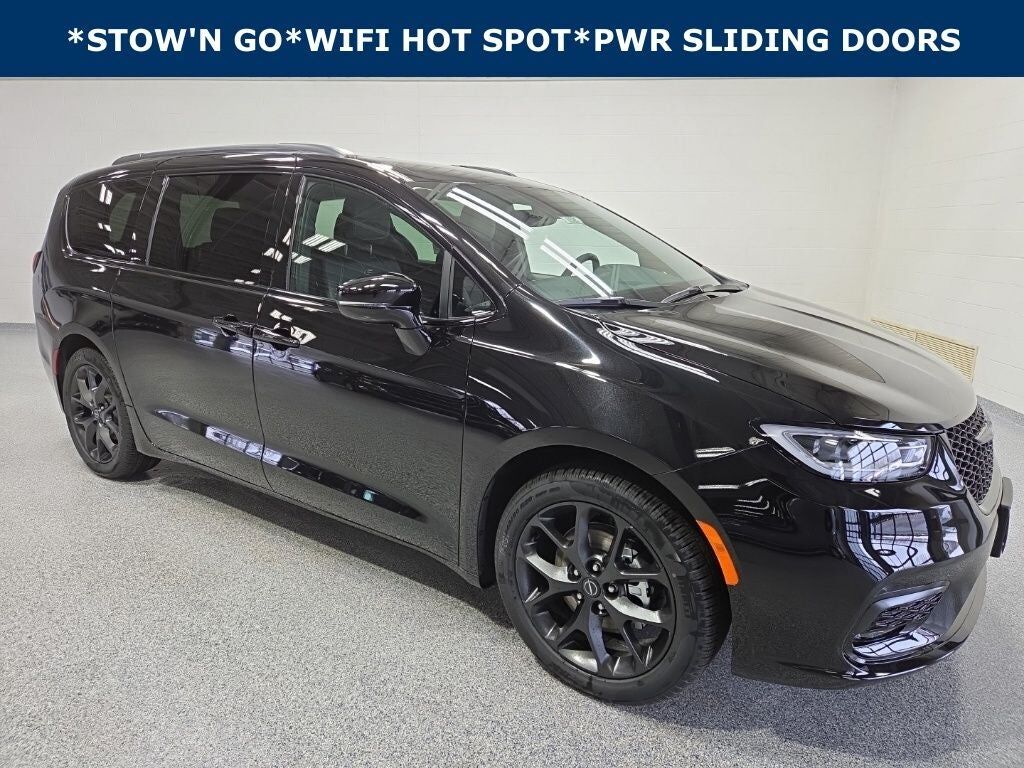 2026 CHRYSLER Pacifica