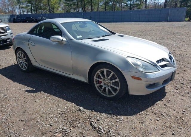 2005 MERCEDES-BENZ SLK-Class