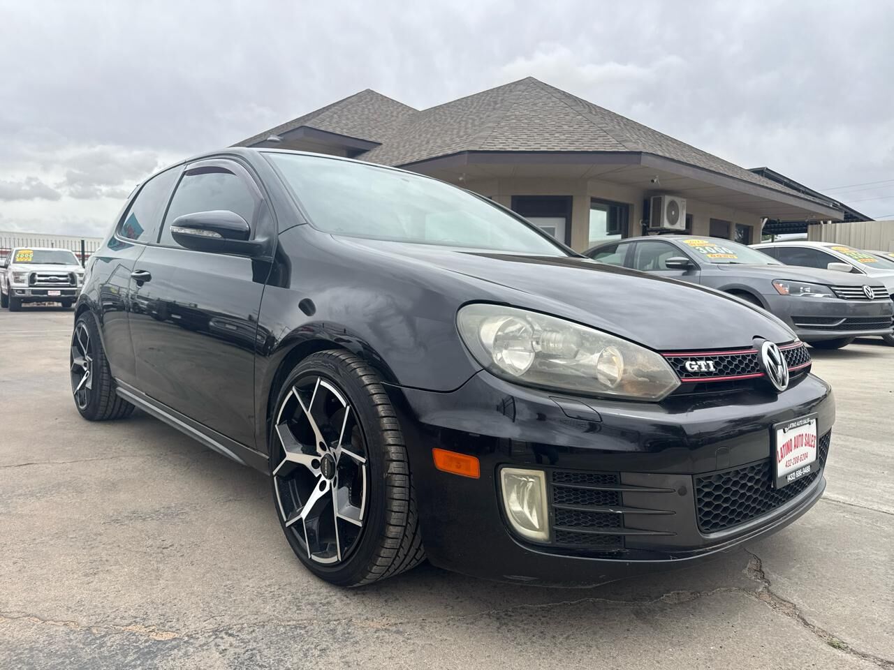 2011 VOLKSWAGEN GTI