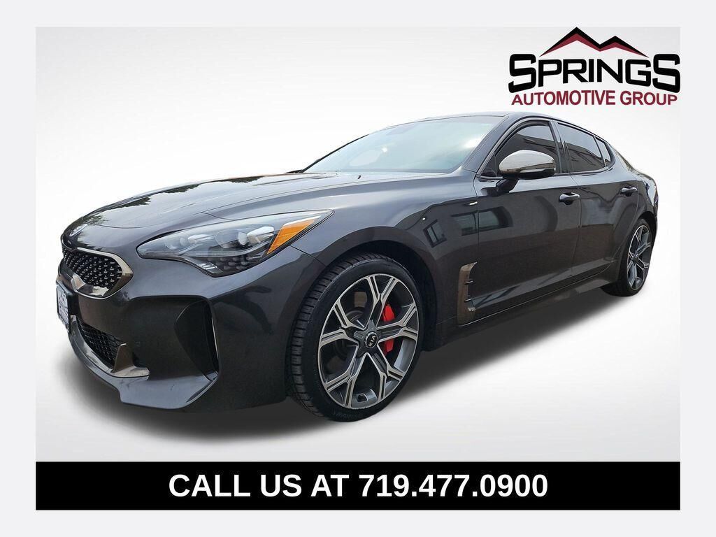2021 KIA Stinger