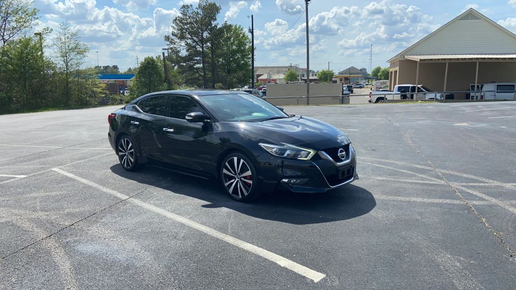 2017 NISSAN Maxima