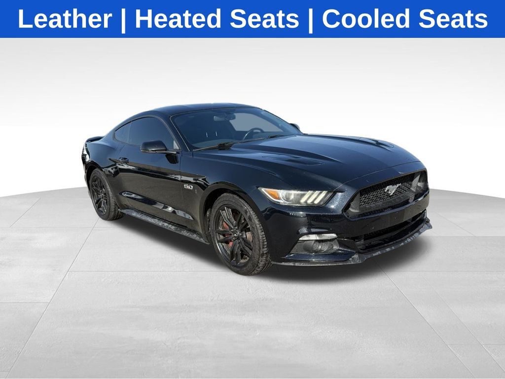 2017 FORD Mustang