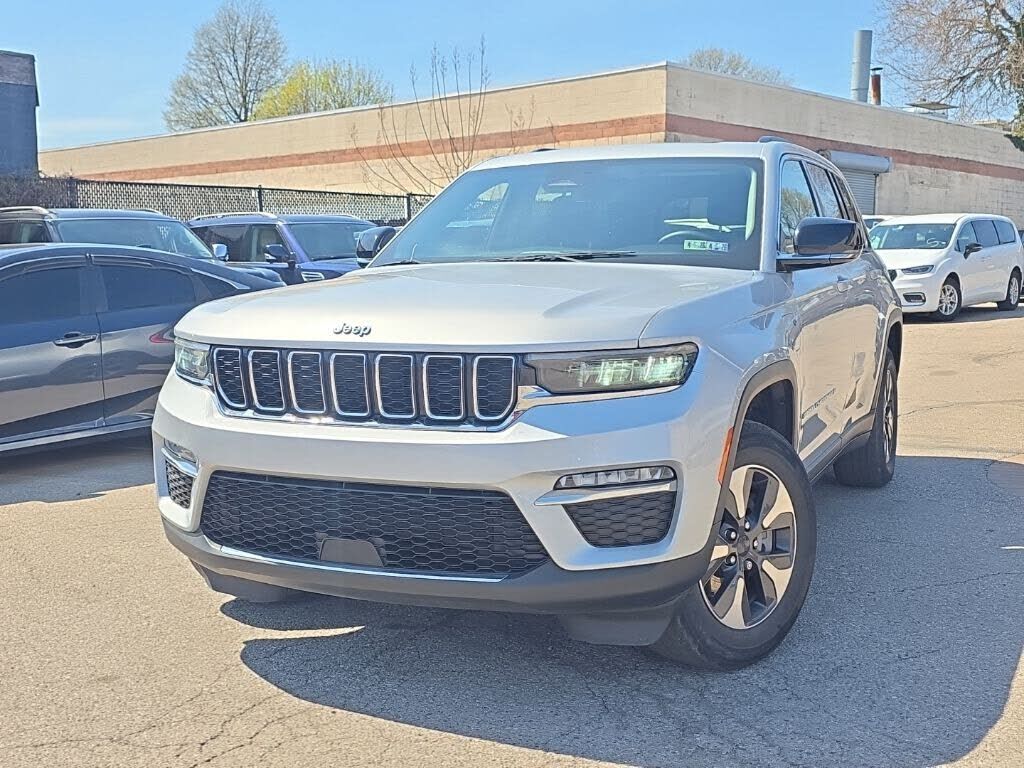 2022 JEEP Grand Cherokee