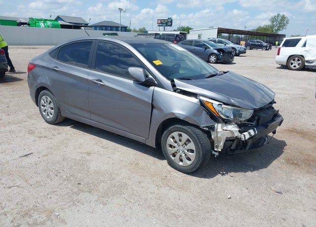 2015 HYUNDAI Accent