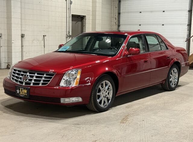 2011 CADILLAC DTS