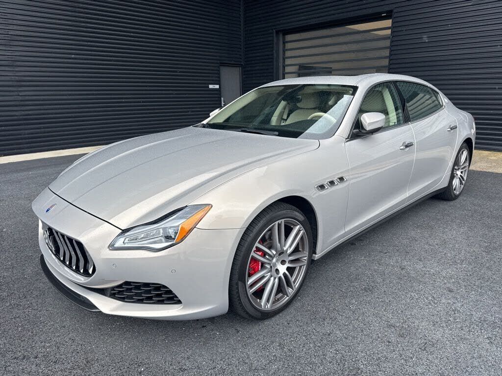 2018 MASERATI Quattroporte