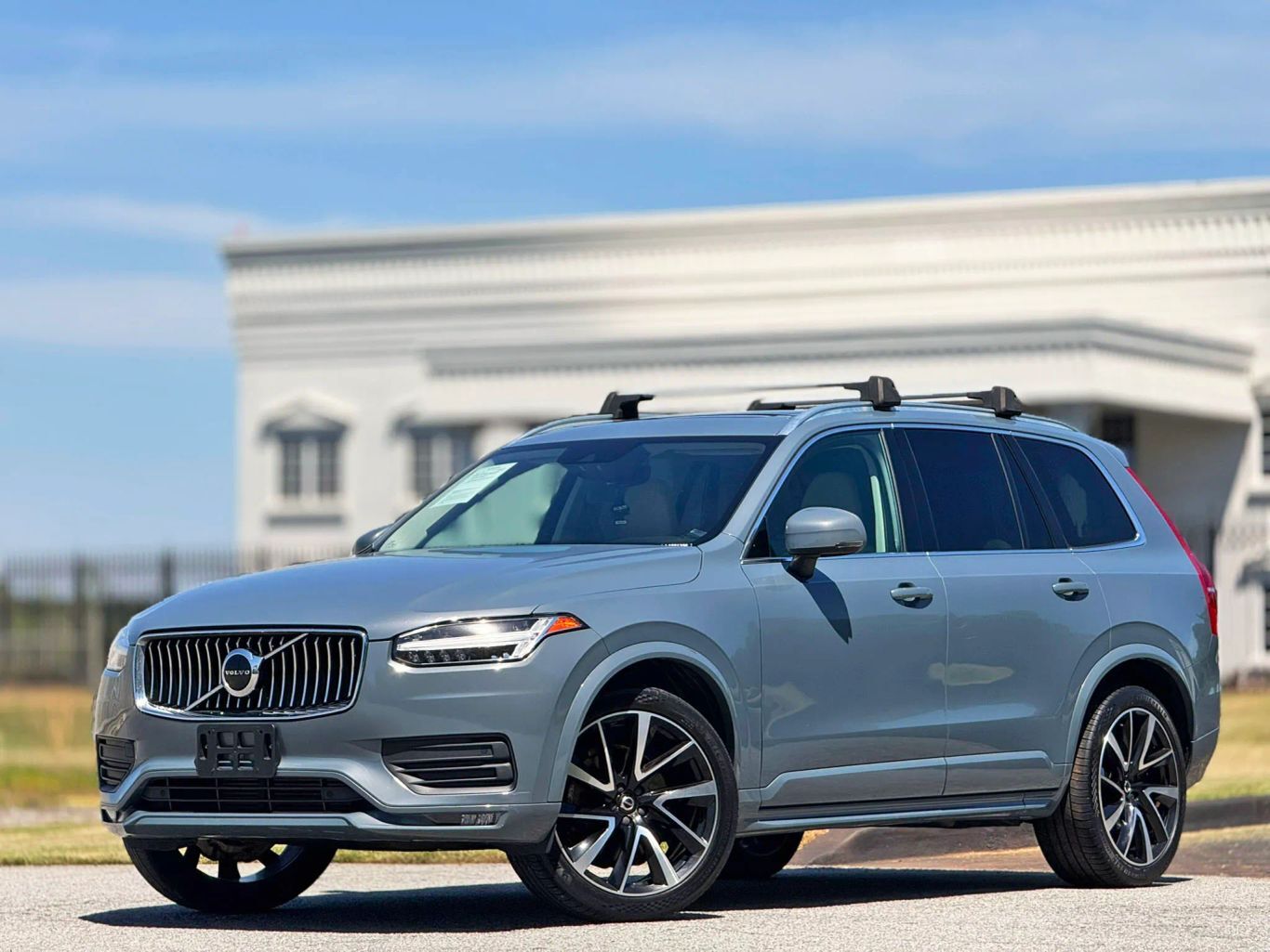 2020 VOLVO XC90