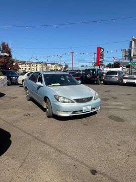 2005 TOYOTA Camry