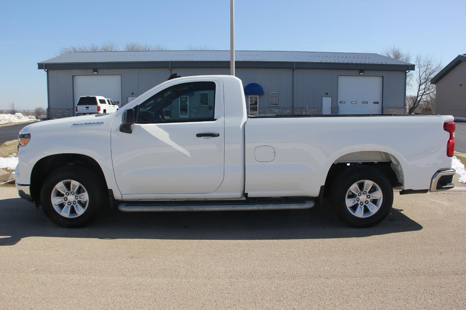 2024 CHEVROLET Silverado