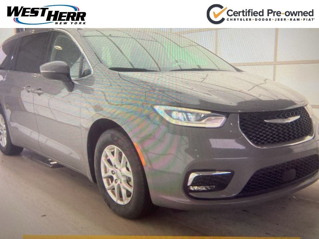 2023 CHRYSLER Pacifica