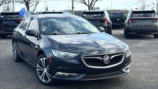 2018 BUICK Regal
