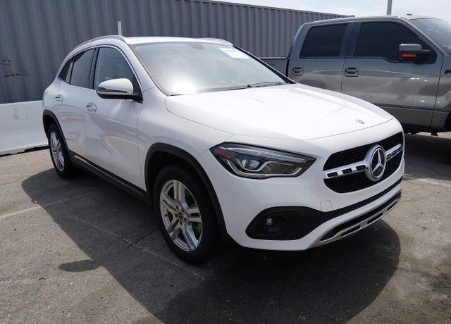2021 MERCEDES-BENZ GLA-Class