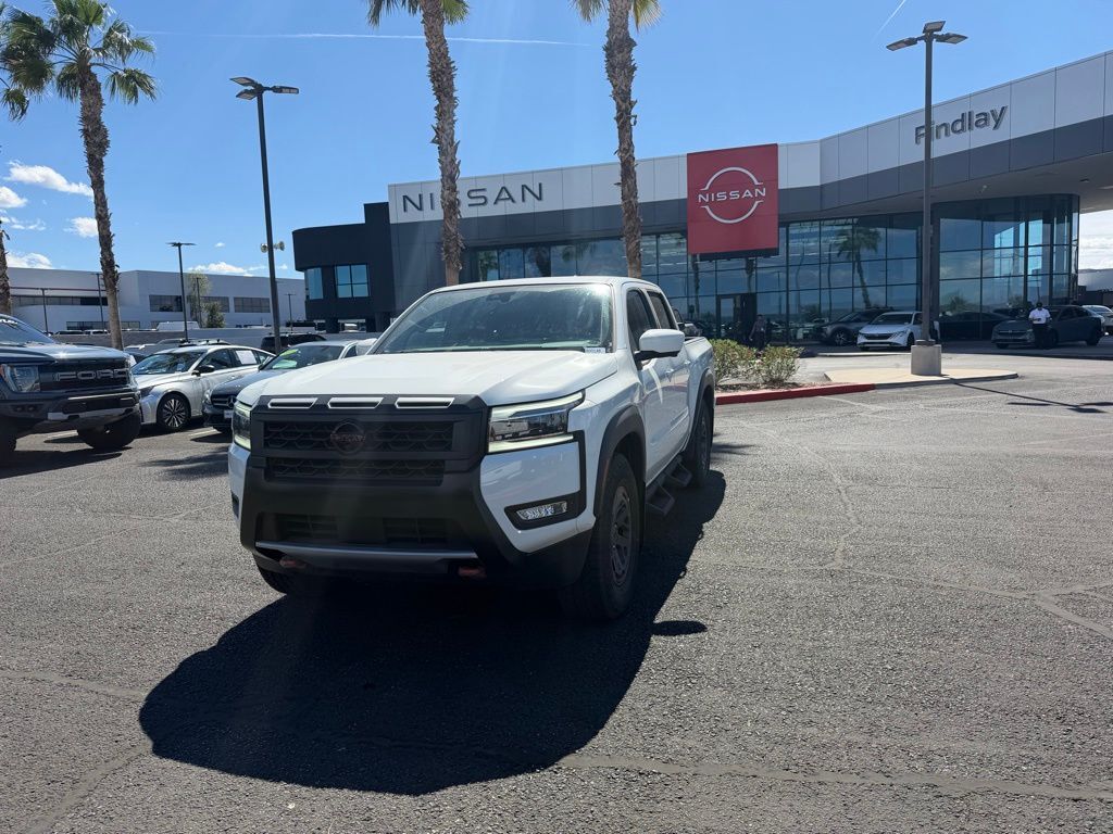 2025 NISSAN Frontier
