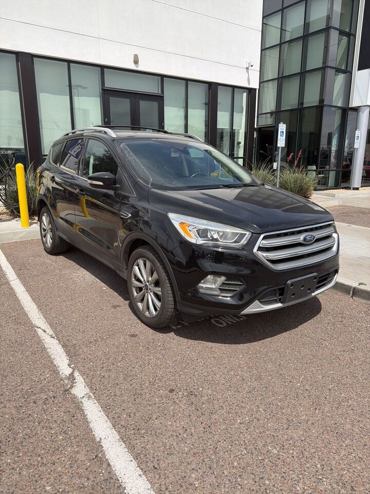 2017 FORD Escape