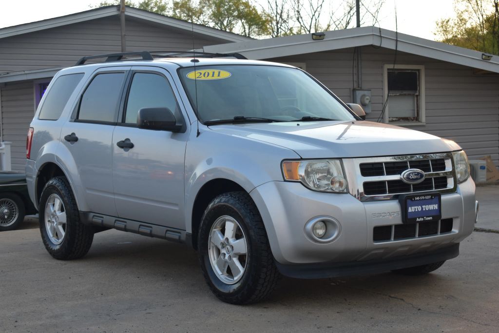 2011 FORD Escape