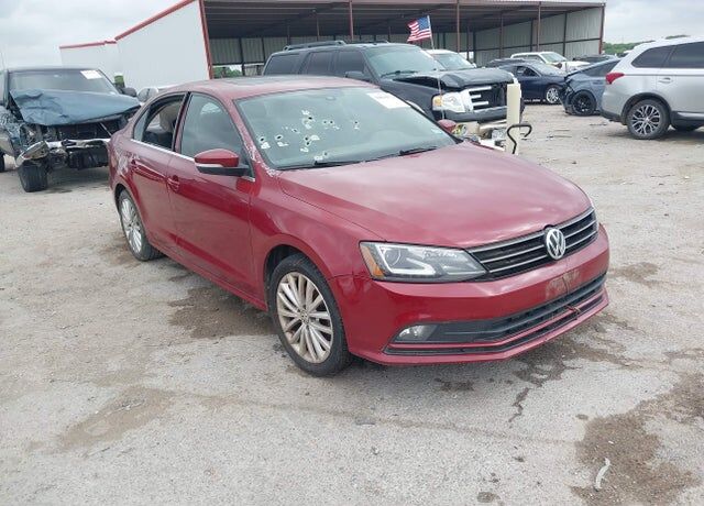 2016 VOLKSWAGEN Jetta