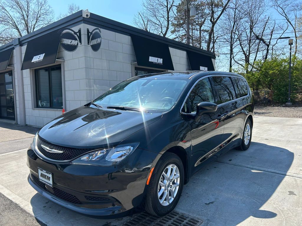 2022 CHRYSLER Pacifica