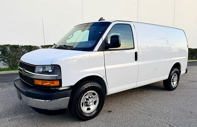 2021 CHEVROLET Express