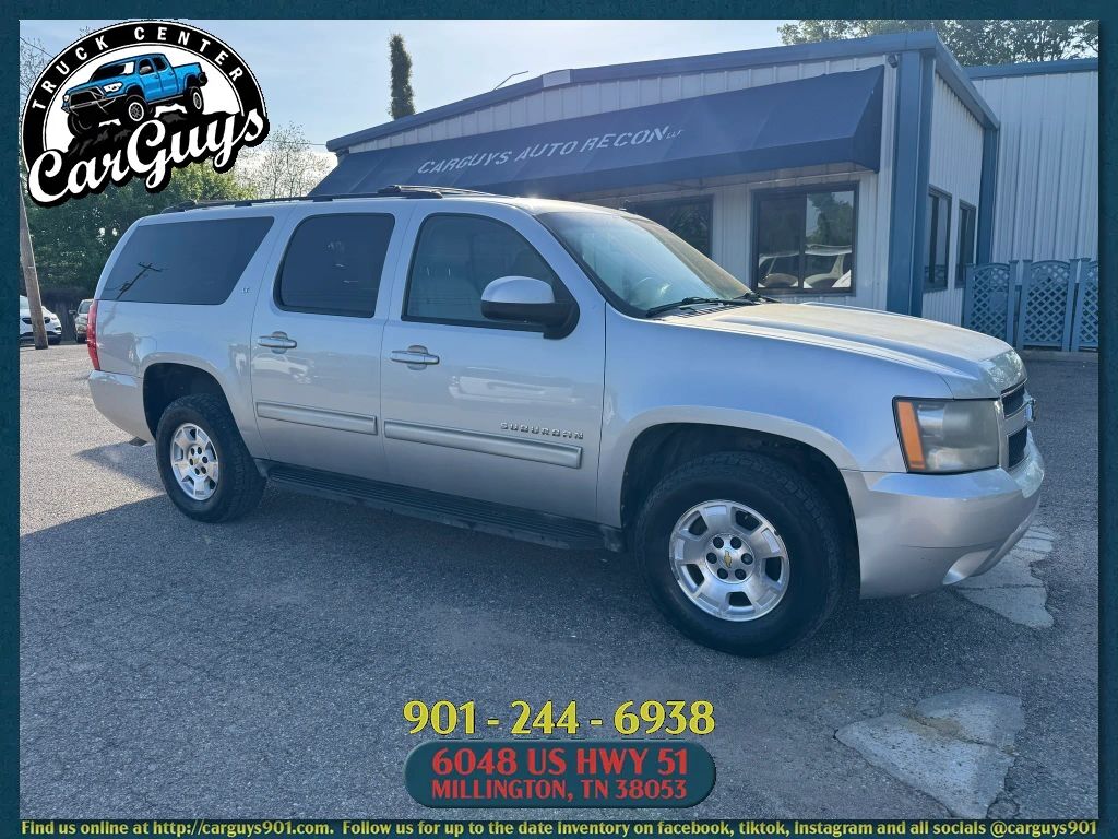 2011 CHEVROLET Suburban