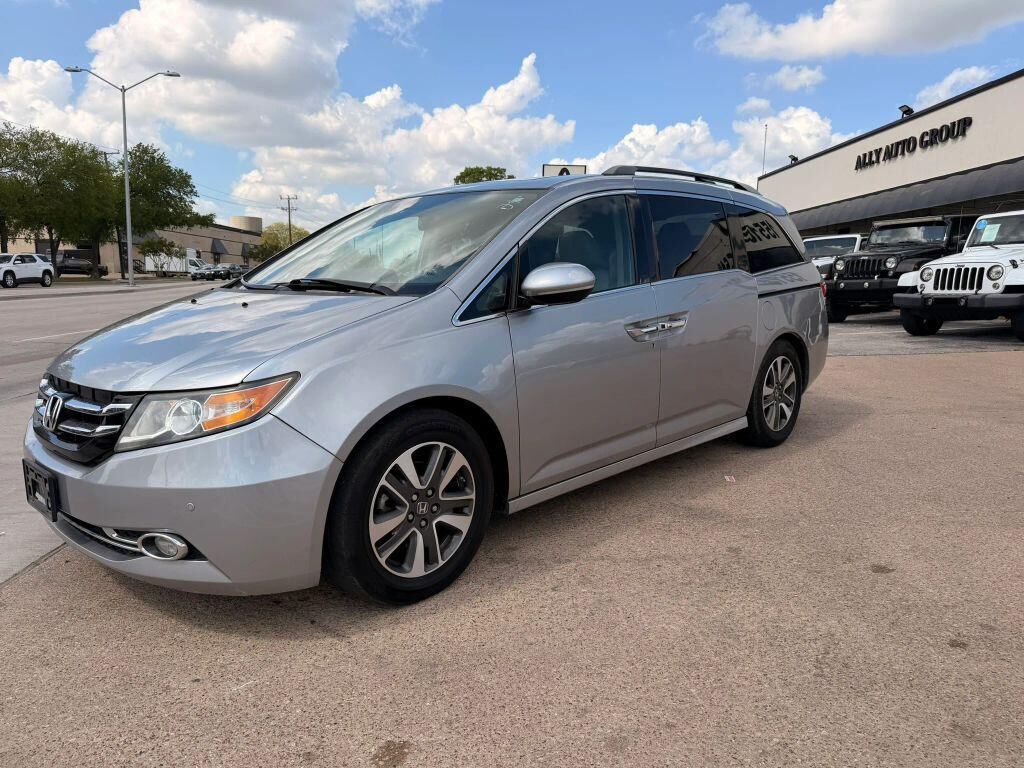 2016 HONDA Odyssey