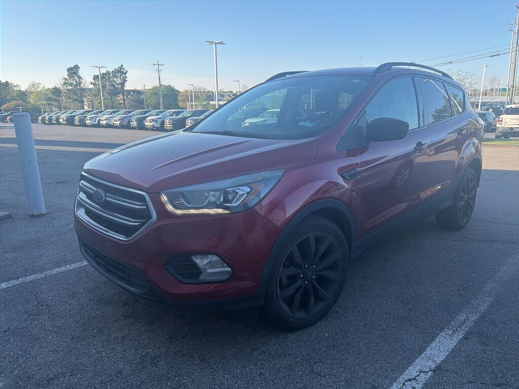2018 FORD Escape