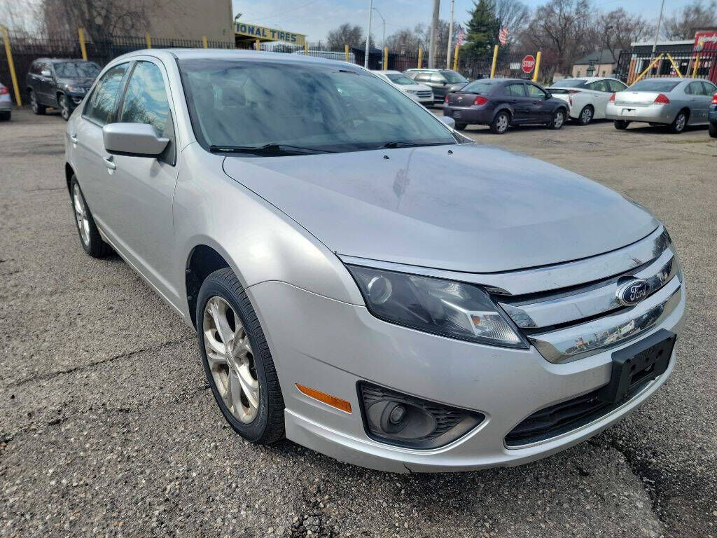 2012 FORD Fusion
