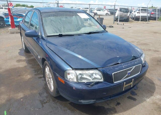 2003 VOLVO S80