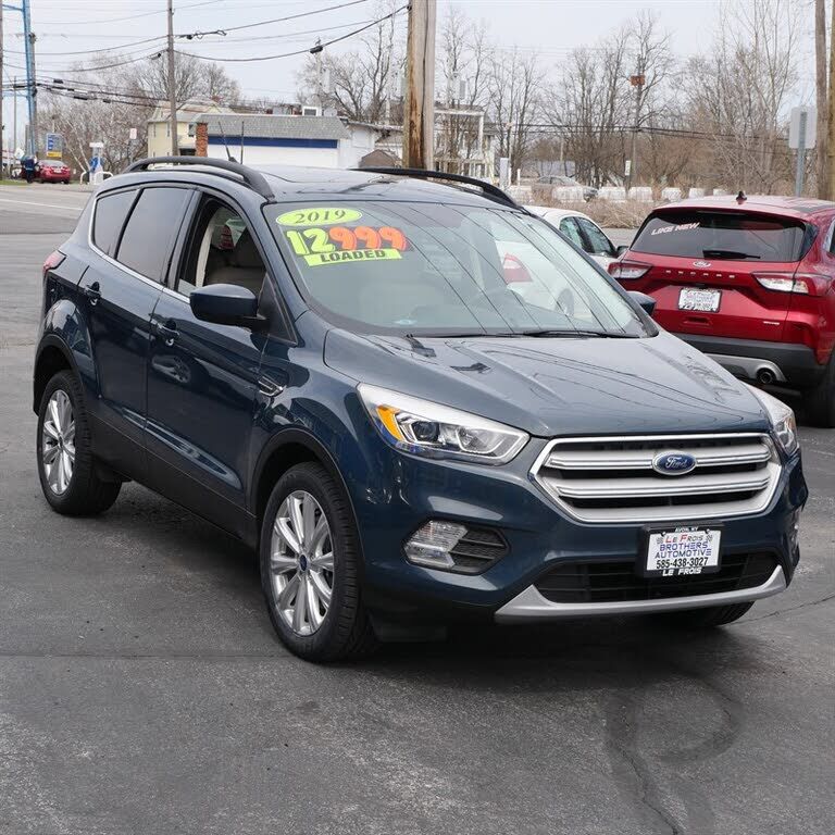 2019 FORD Escape