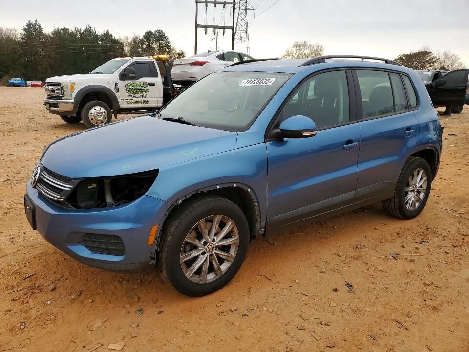 2017 VOLKSWAGEN Tiguan