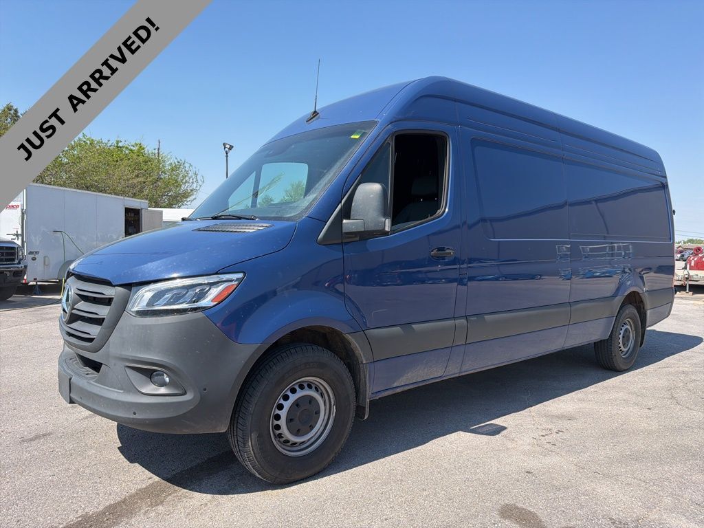 2024 MERCEDES-BENZ Sprinter
