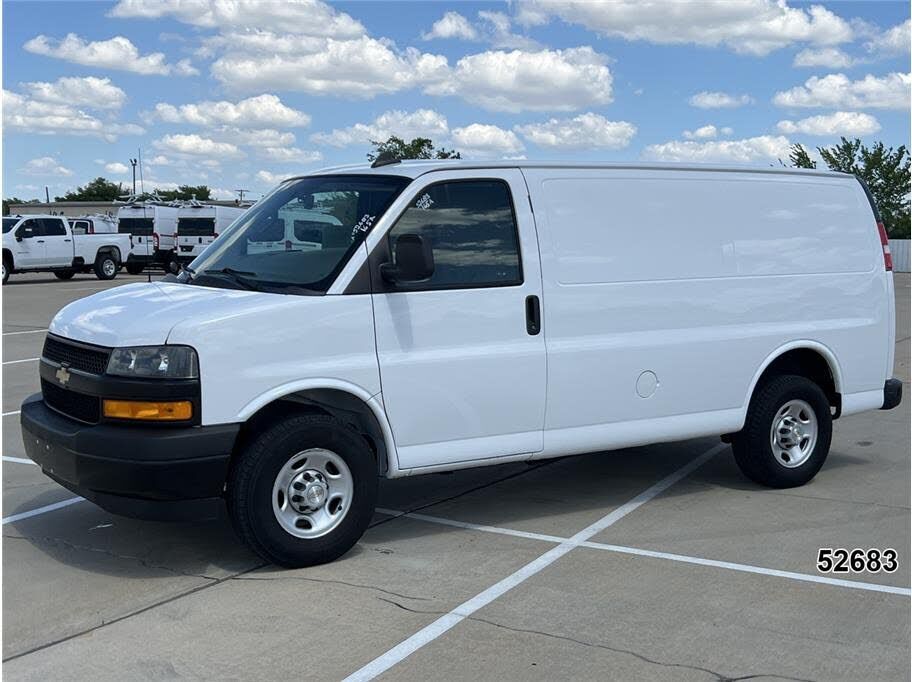 2021 CHEVROLET Express