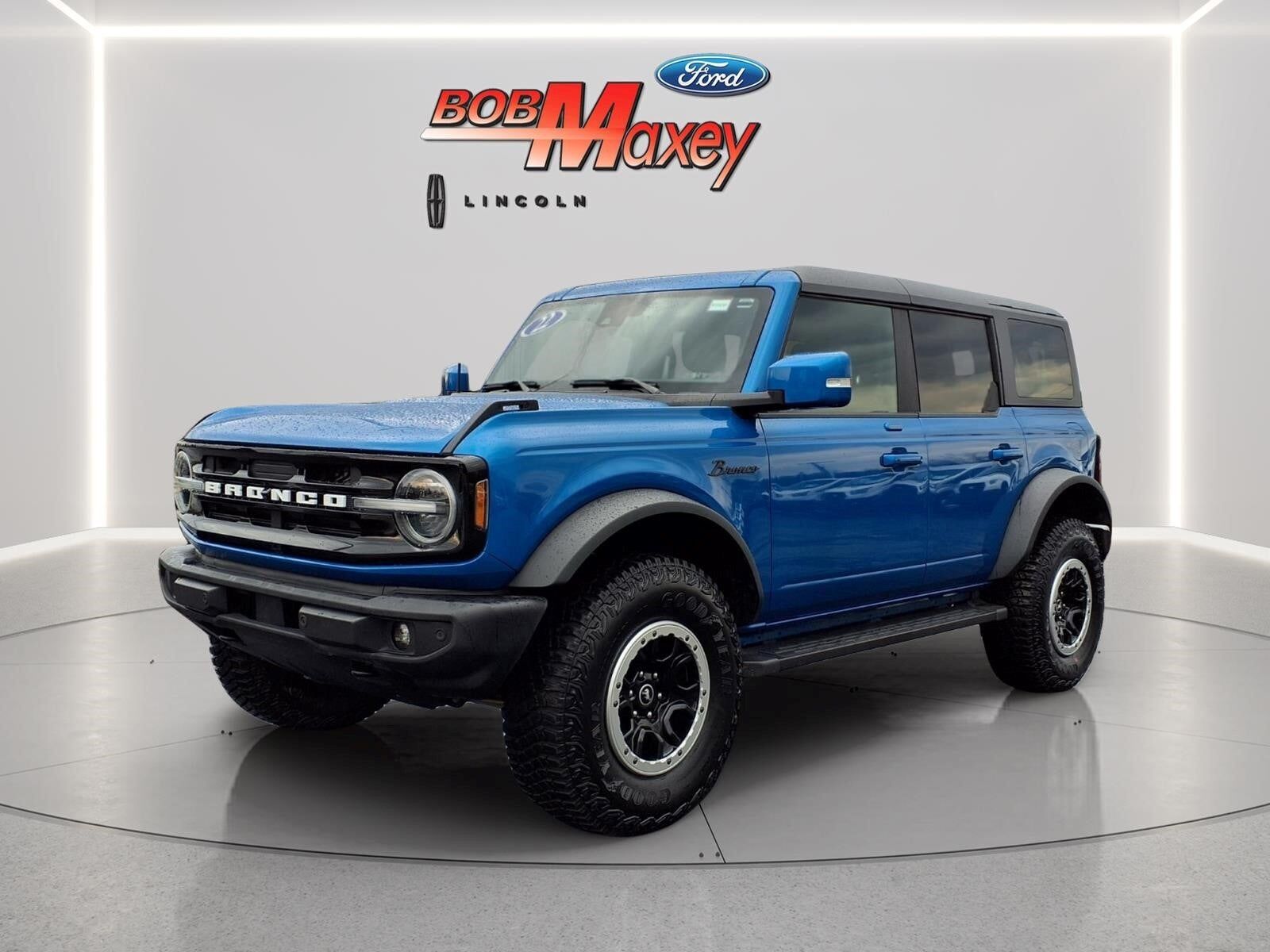 2022 FORD Bronco