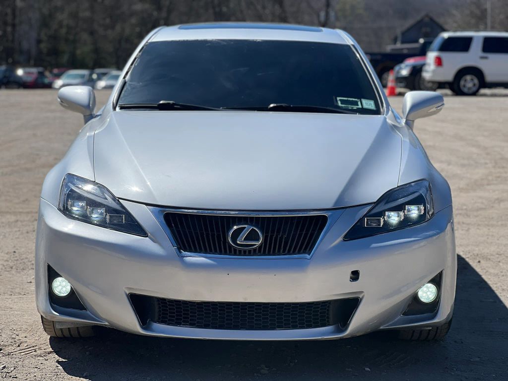 2011 LEXUS IS