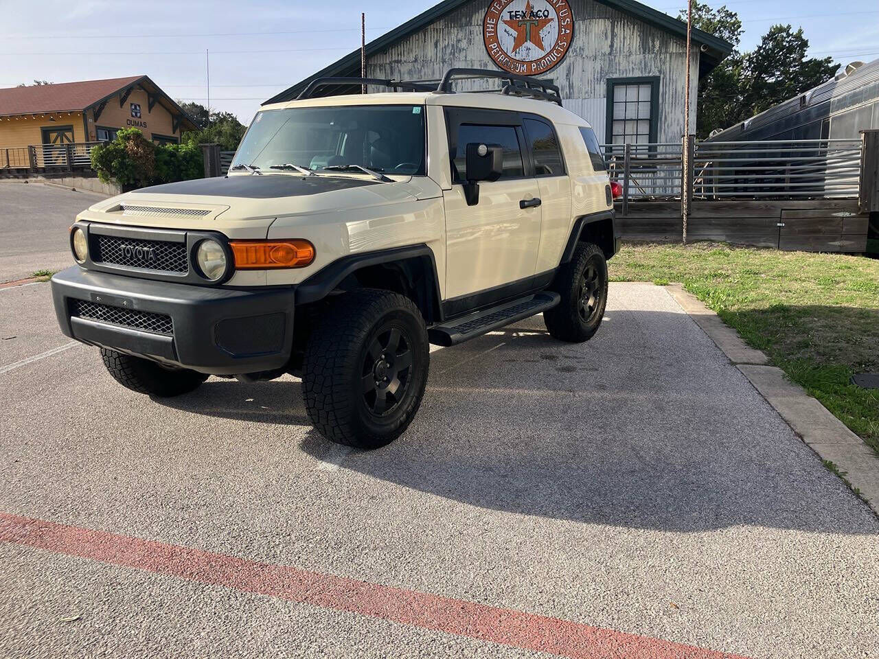 2010 TOYOTA FJ Cruiser