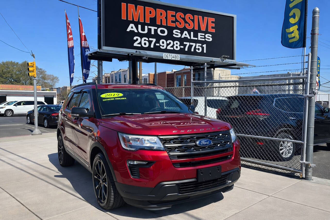 2019 FORD Explorer