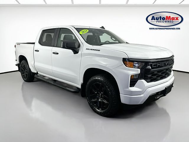 2024 CHEVROLET Silverado
