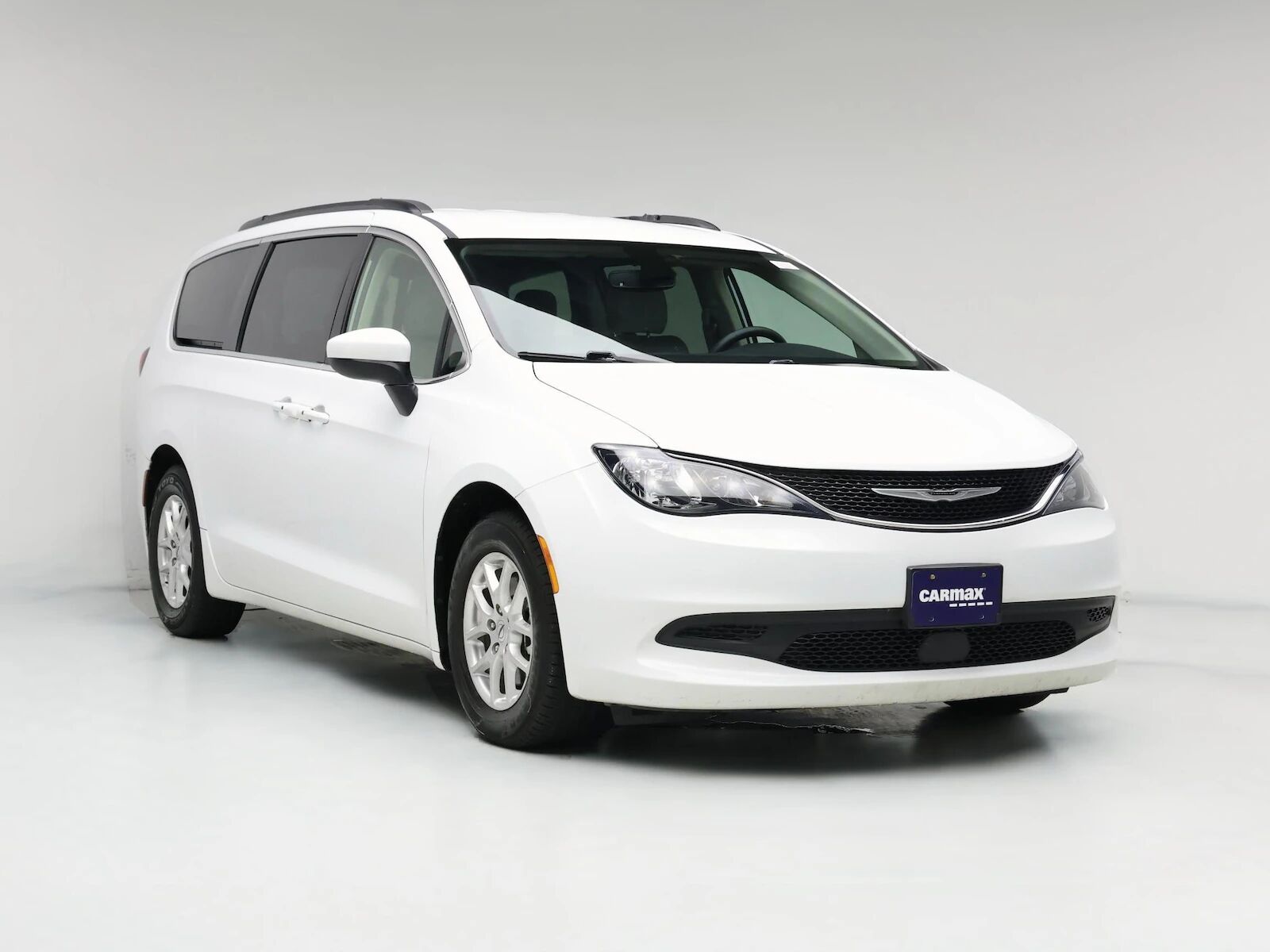 2021 CHRYSLER Voyager