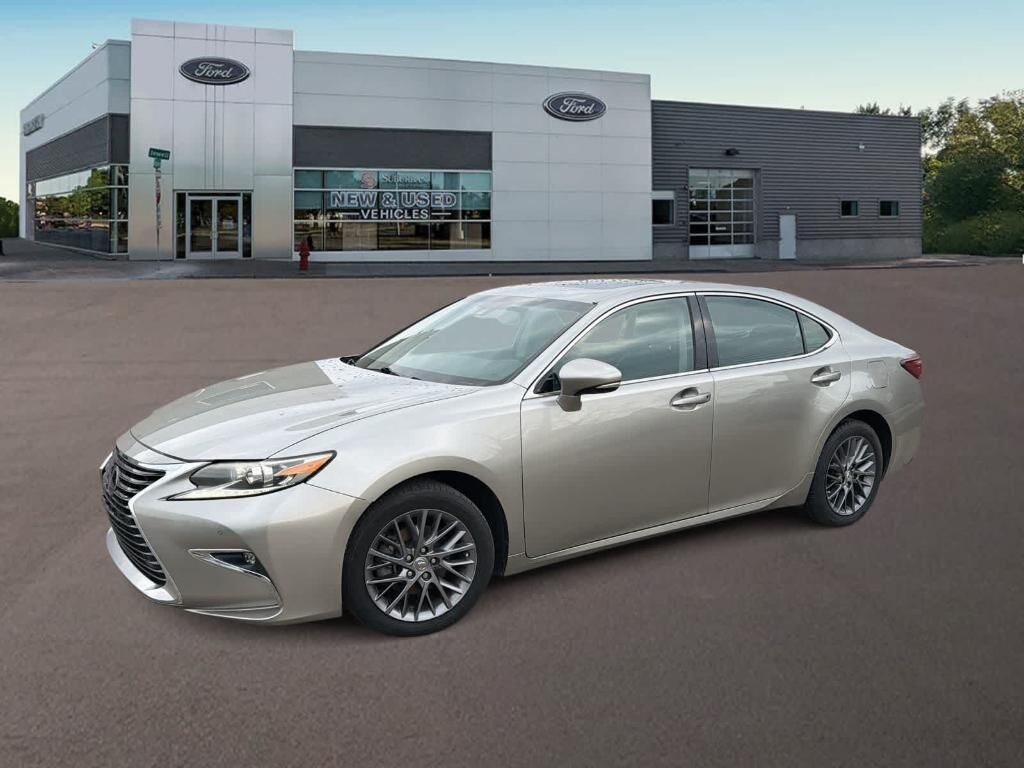 2018 LEXUS ES